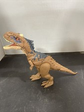 Jurassic World Dominion Roar Strikers Rajasaurus Dinosaur Action Figure