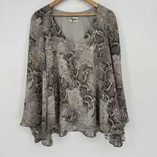 Show Me Your Mumu Brown Snake Print Tunic Blouse V-Neck Flowy Bell Sleeve Med