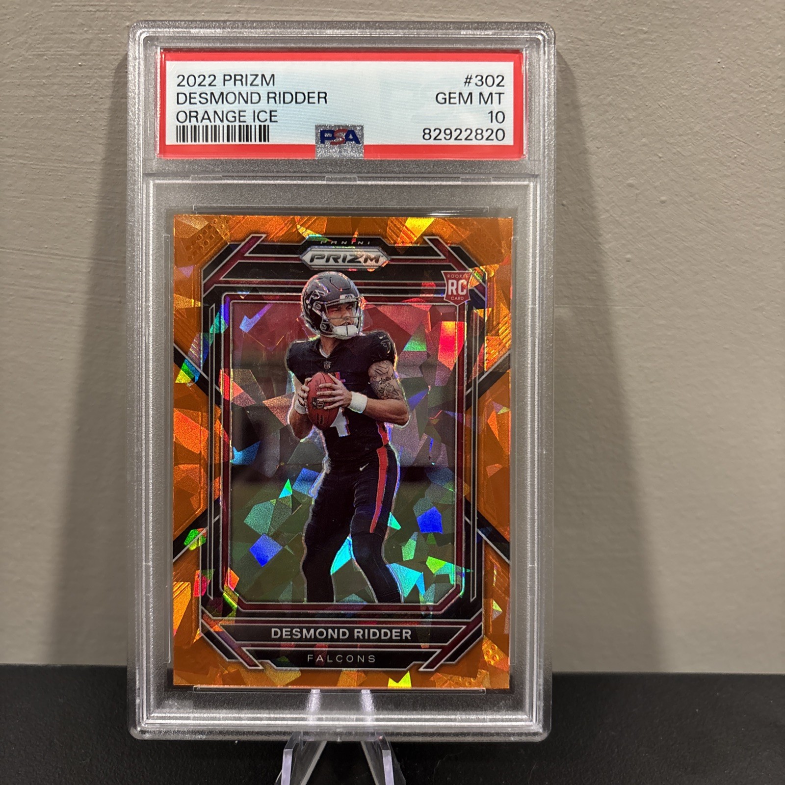 2022 Panini Prizm - Rookies Desmond Ridder #302 Orange Ice Prizm (RC)