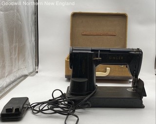 Vintage Singer 301A Black Sewing Machine With Case & Foot Pedal Parts Repair