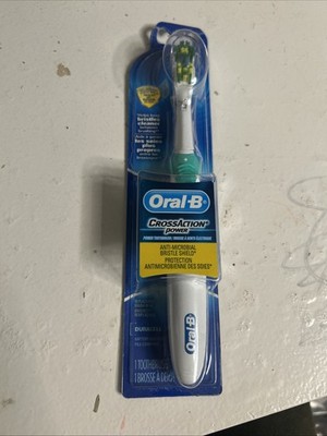 Oral B Cross Action Battery Powered Toothbrush