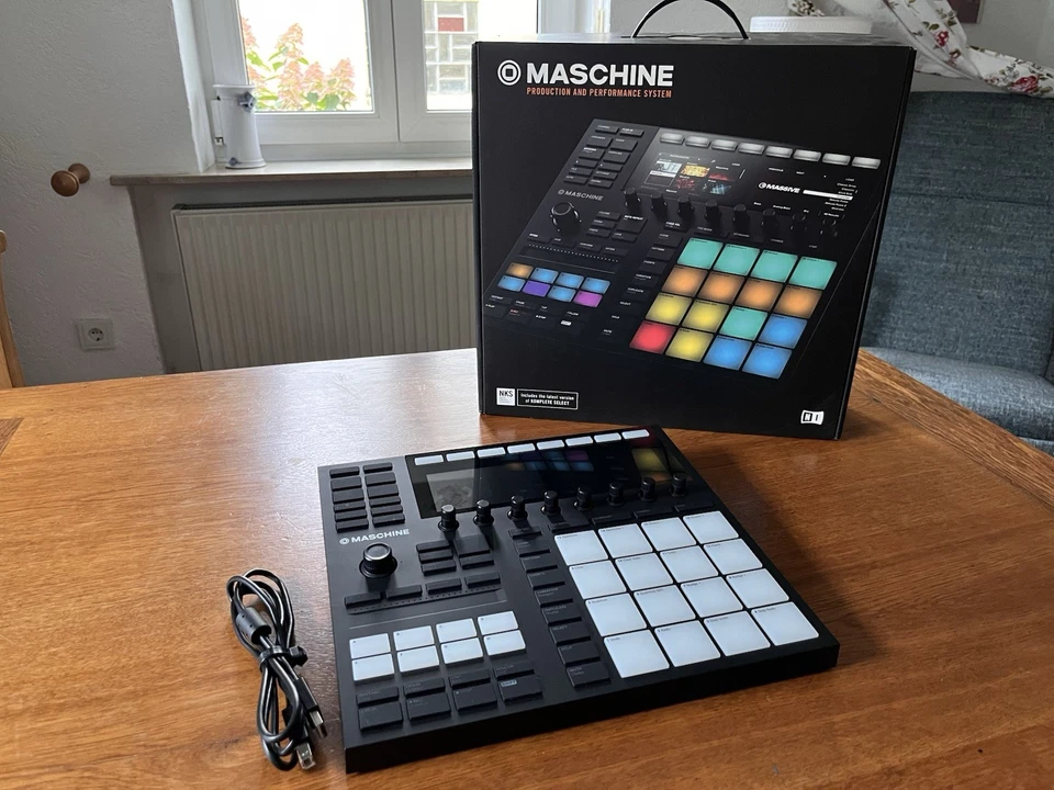 Native Instruments Maschine MK3 