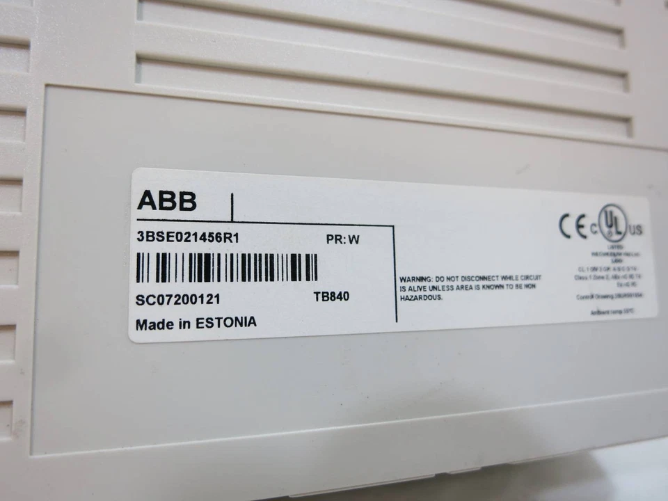 ABB TB840 3BSE021456R1 PR:W PLC Module TB 840 S800 Modulebus Cluster Modem - Image 2 of 4