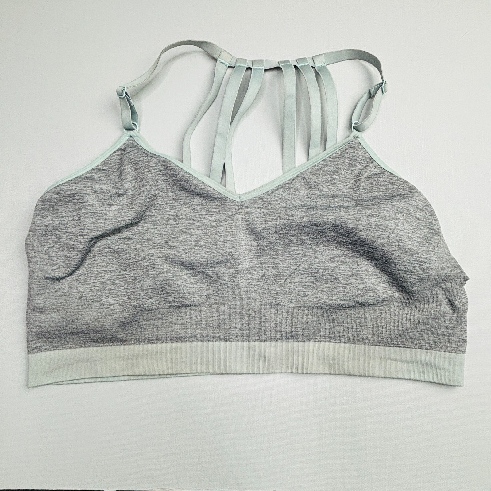 Cacique Bralette Bra 18/20 Strappy Back Unlined Cup Wire Free Gray-image