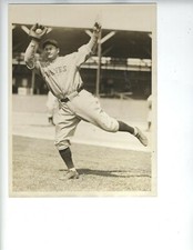 BOSTON BRAVES JACK SMITH VINTAGE ORIGINAL PHOTO CATCHING POSE 1929