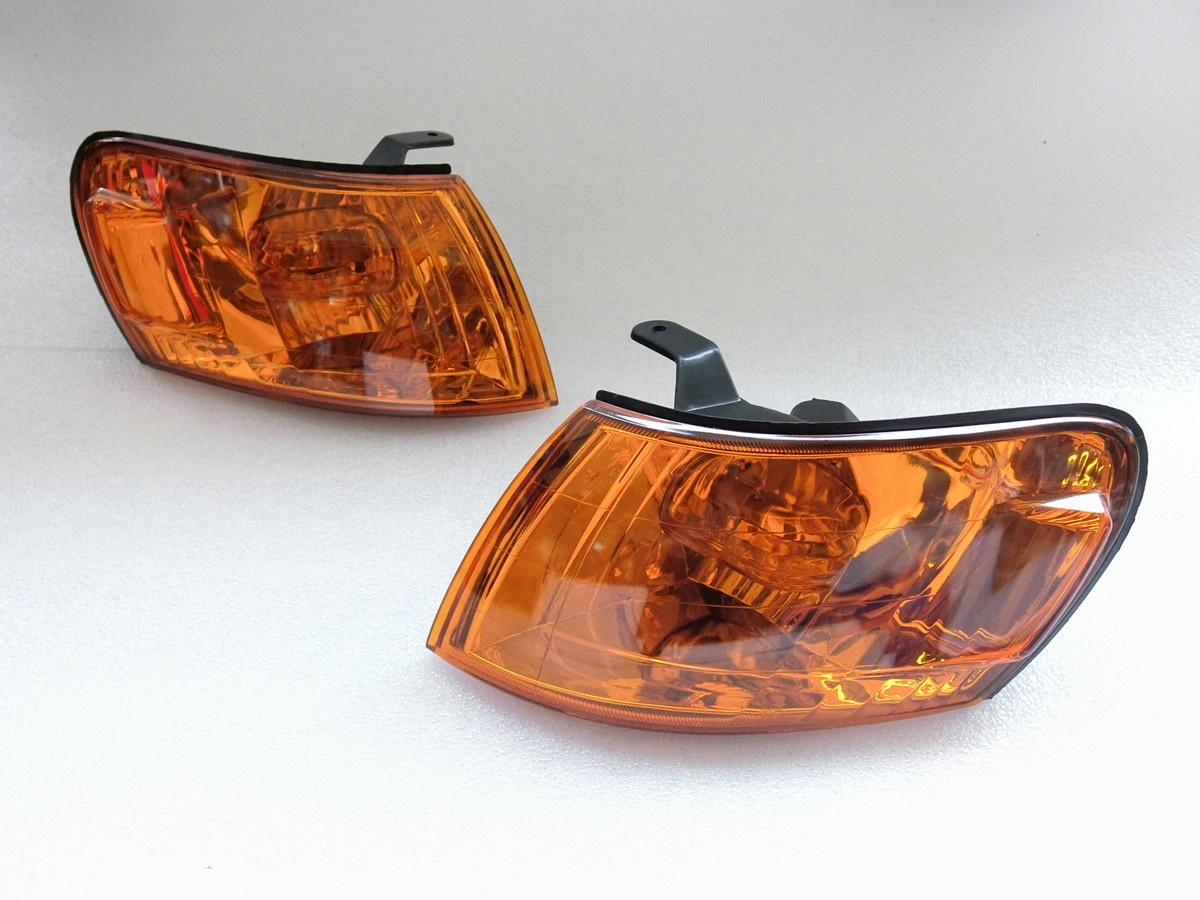 1993-1997 Toyota Corolla AE100 AE101 JDM Corner Lights Amber