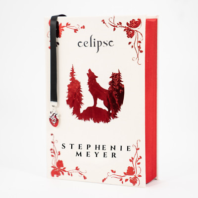Twilight Saga Eclipse by Stephenie Meyer   Custom Collector s Edition   White