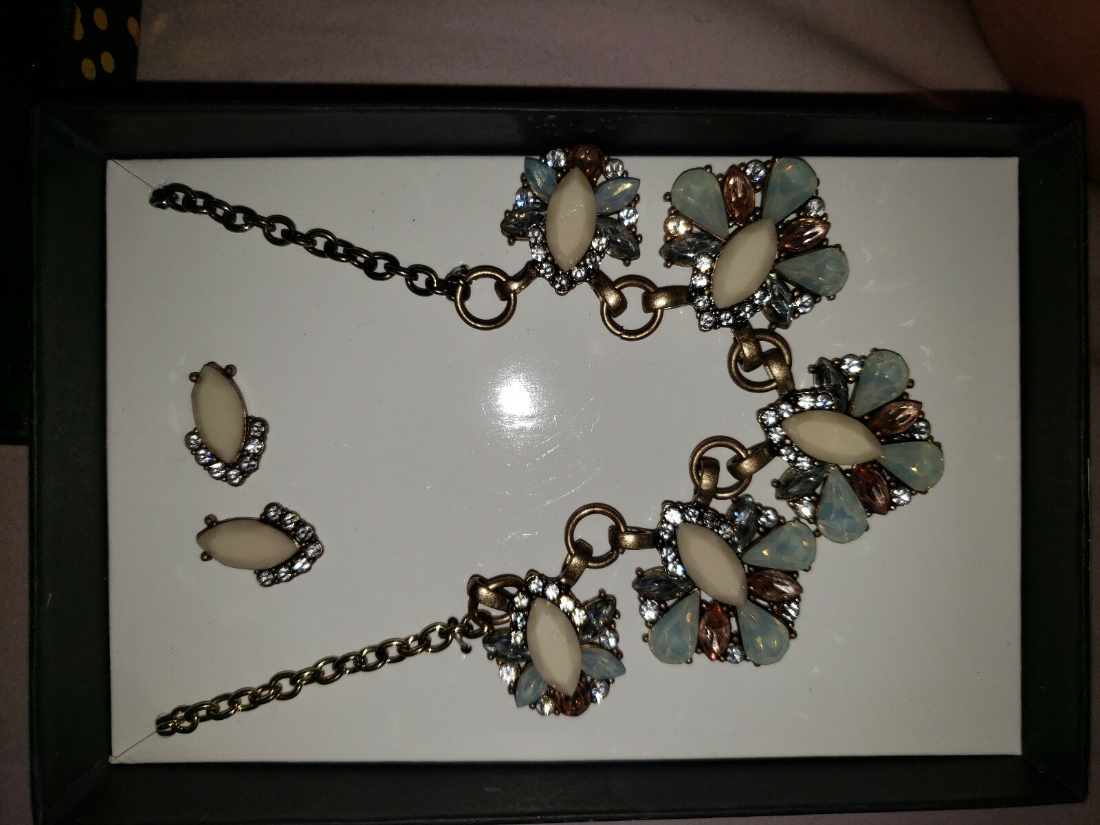 Picture 2 of 2