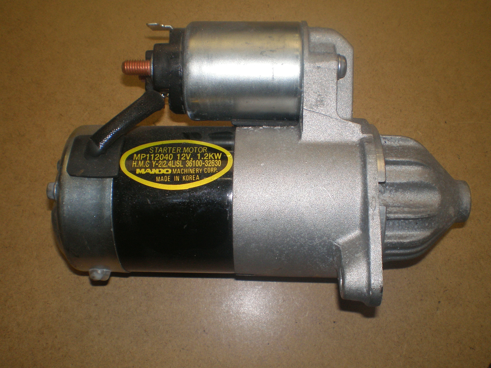 Démarreur haut rendement pour Hyundai Satellite 2.4 i 110 CV référence 36100-32630