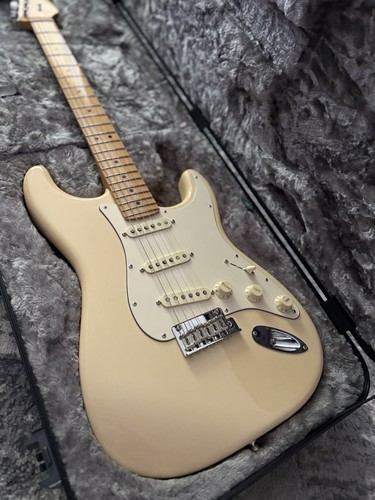 Fender American Professional Stratocaster 2017 Electric Guitar Olympic White MOD