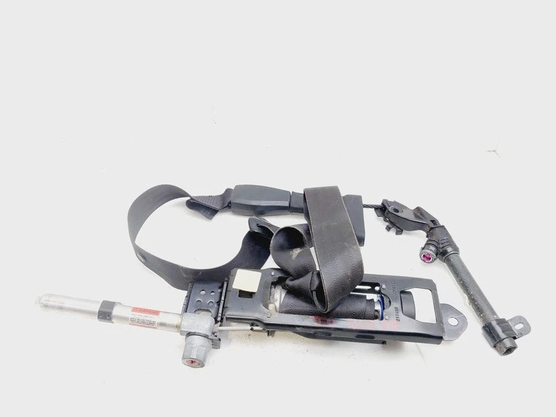 30661788 ENGANCHE CINTURON DELANTERO IZQUIERDO para VOLVO S40 BERLINA 8990385 - Imagen 4 de 4