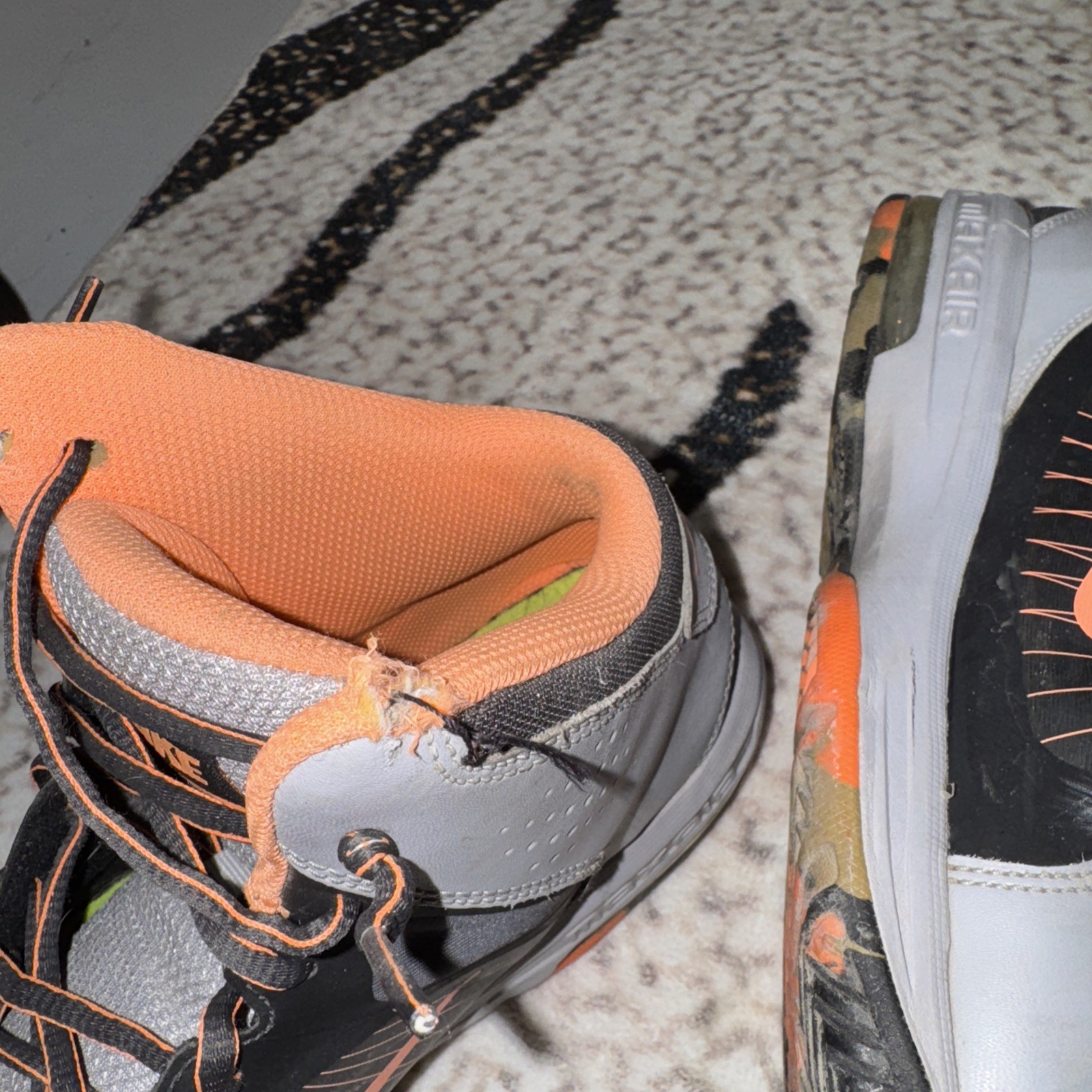 ￼ 2013 Nikes - image 7