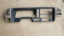 95-99 Chevy Tahoe Yukon Silverado Cluster Radio Dash Trim Bezel Light Tan Oem 95-99 Chevy Tahoe Yukon Silverado Cluster Radio Dash Trim Bezel Light Tan Oem