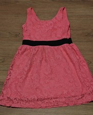 Young Girls pink  lace dress 8 years