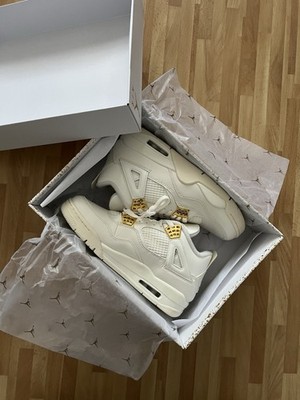 Air Jordan 4 Retro METALLIC GOLD 2024 Größe 42,5 UK 8 NEU/OVP