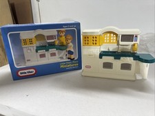 Vintage Little Tikes Place Miniatures Country Kitchen.
