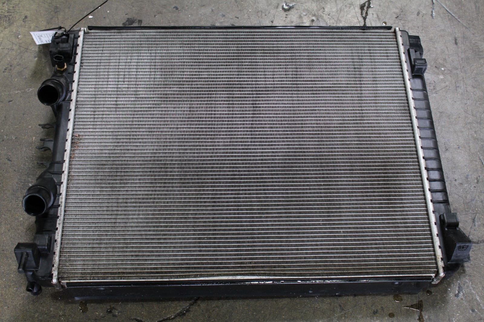 Maserati Ghibli, Radiator, Broken Mount, Used, P/N 670038340