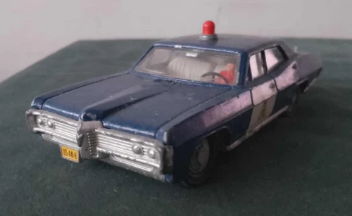 ORIGINAL VINTAGE DIECAST DINKY TOYS 252 PONTIAC PARISIENNE AMERICAN POLICE CAR