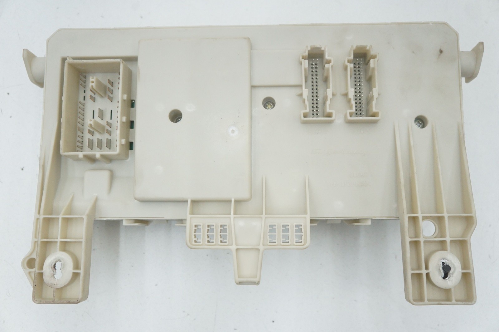 Cabin Fuse Box Block Relay Junction Module 30765471 Aston Martin V8 Vantage 2008