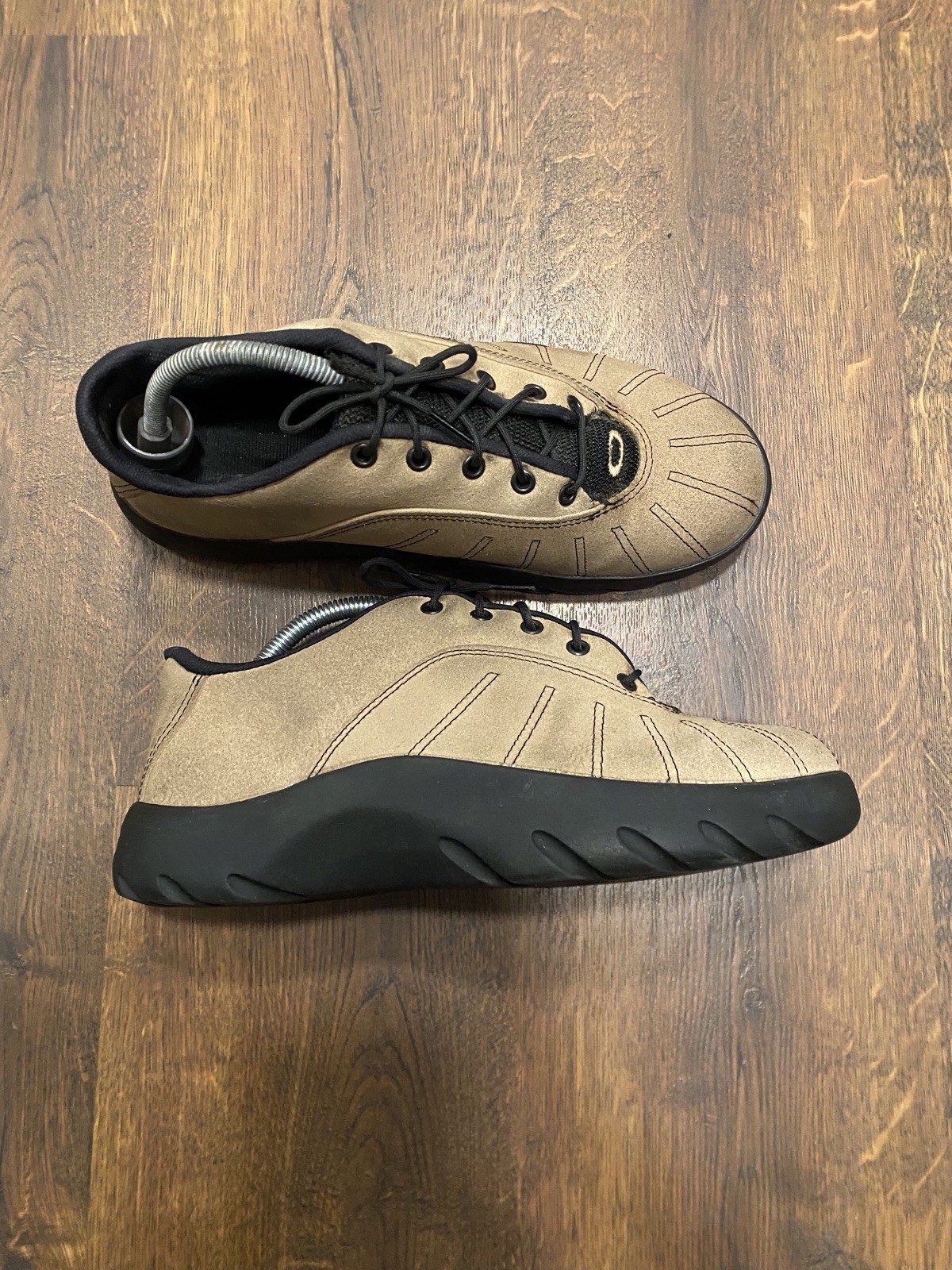 Vintage Oakley Suede Futuristic Shoes Sneakers Mens Size 10 Made in USA Rare