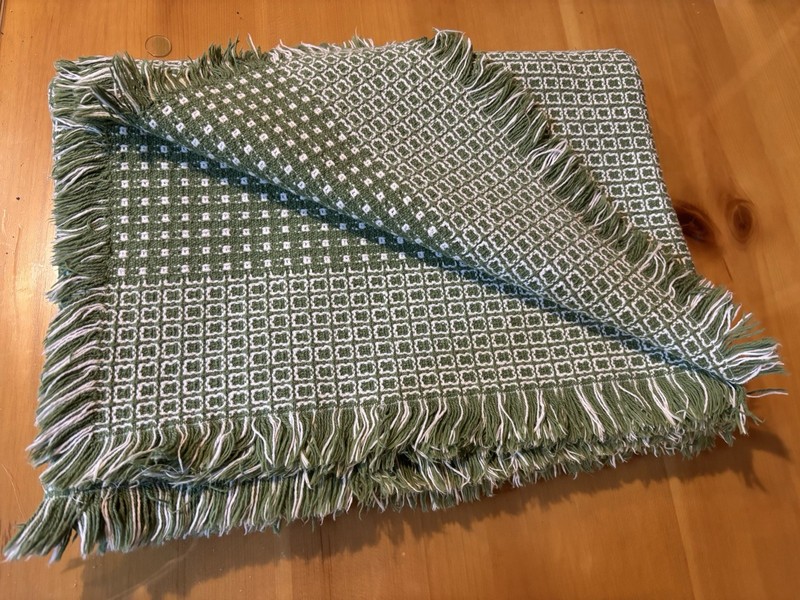 Vermont Mountain Weavers Tablecloth SAGE GREEN Cotton 62x44" REVERSIBLE Cottage