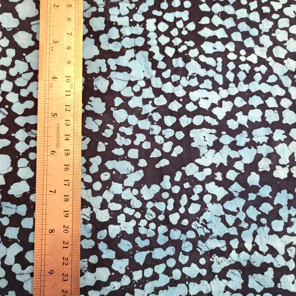 Tela de algodón batik azul marino turquesa 1,22 yardas x 44" ancho diseño piel animal Foto 3 de 4