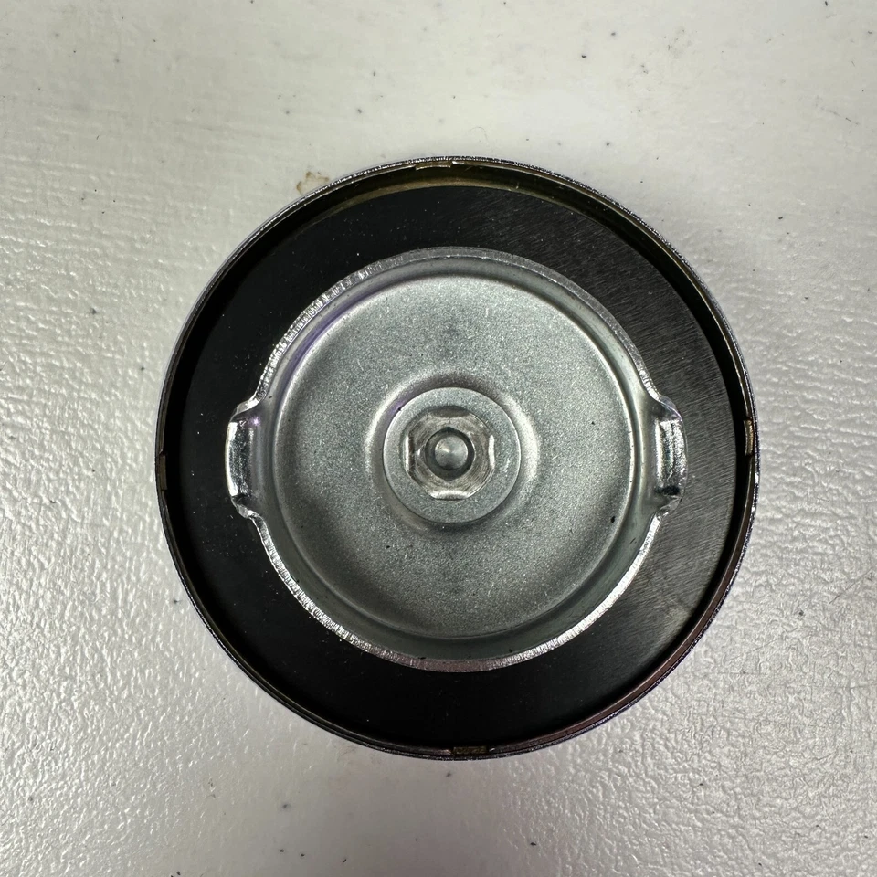 Chrome Push Fit Gas Fuel Tank Cap Cover Lid for Ford F1, F2, F3, F4 1948-1950 - Image 3 of 3