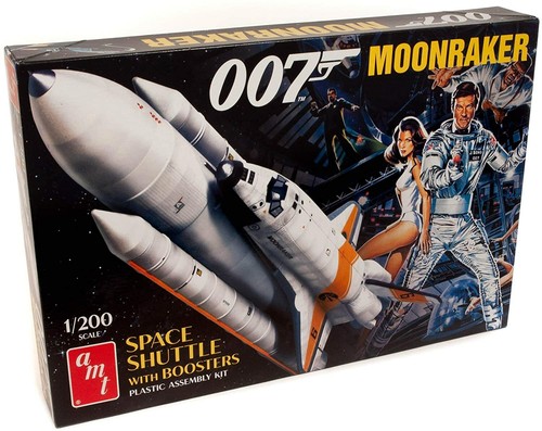 AMT 1208 MOONRAKER SHUTTLE MIT BOOSTERN - JAMES BOND - SKILL 3 - BRANDNEU