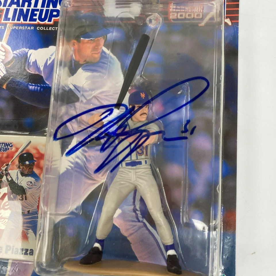 Mike Piazza Signed Autographed Starting Lineup SLU With JSA COA - Image 2 of 4