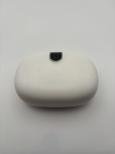 Wireless Bluetooth Open Ear Clip On Earbuds Headphones White Charging Case ￼