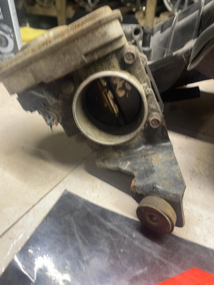 Colector de admisión Dodge Journey 09 10 Foto 2 de 4