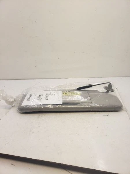 Parasol pasajero sin iluminación compatible con 00-03 VOLVO SERIE 40 759639 Foto 4 de 4