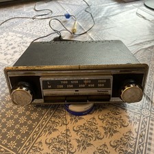 Vintage  Radiomobile model 80 car radio