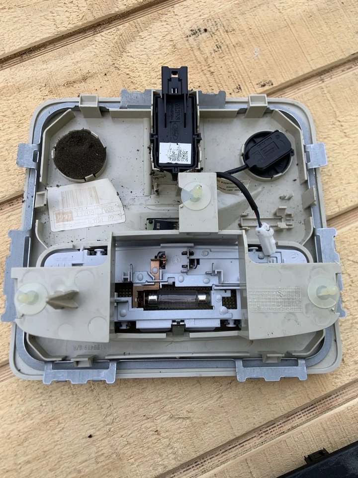 Land Rover Lr2 2008-2012 luz domo lámpara consola superior interior Range Rover Foto 2 de 3
