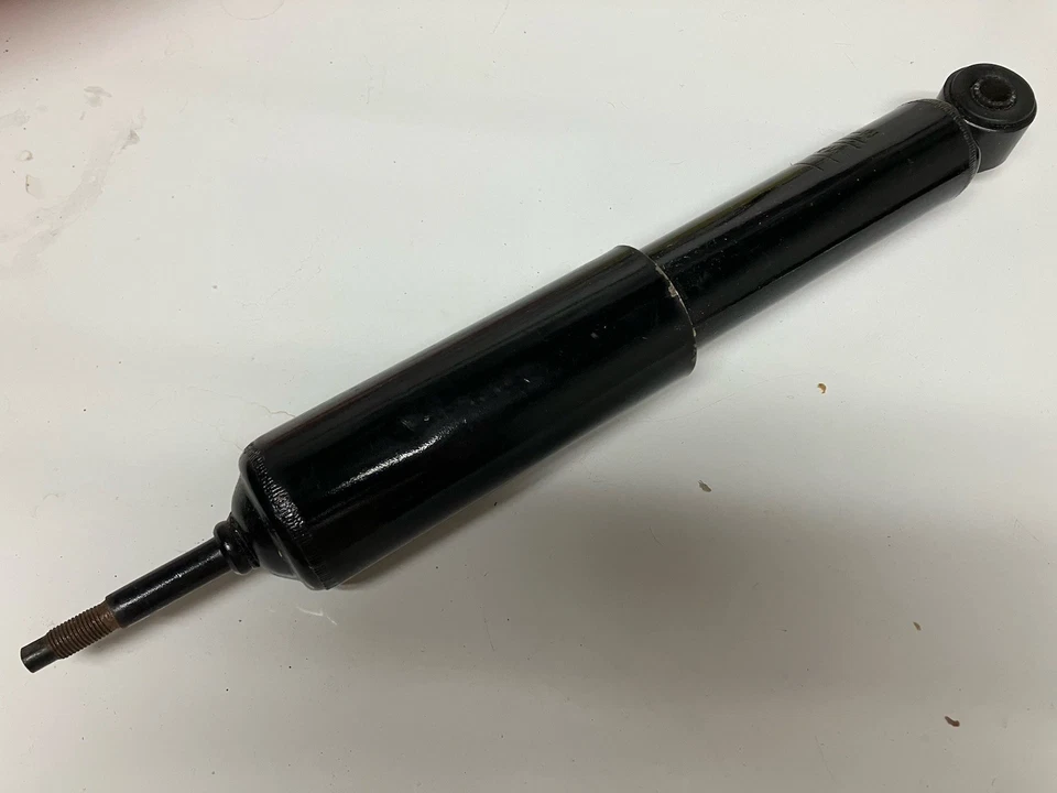 Amortiguador delantero Volkswagen Beetle Karmann Ghia 66-77 MOTO-MASTER 7536 Foto 2 de 3