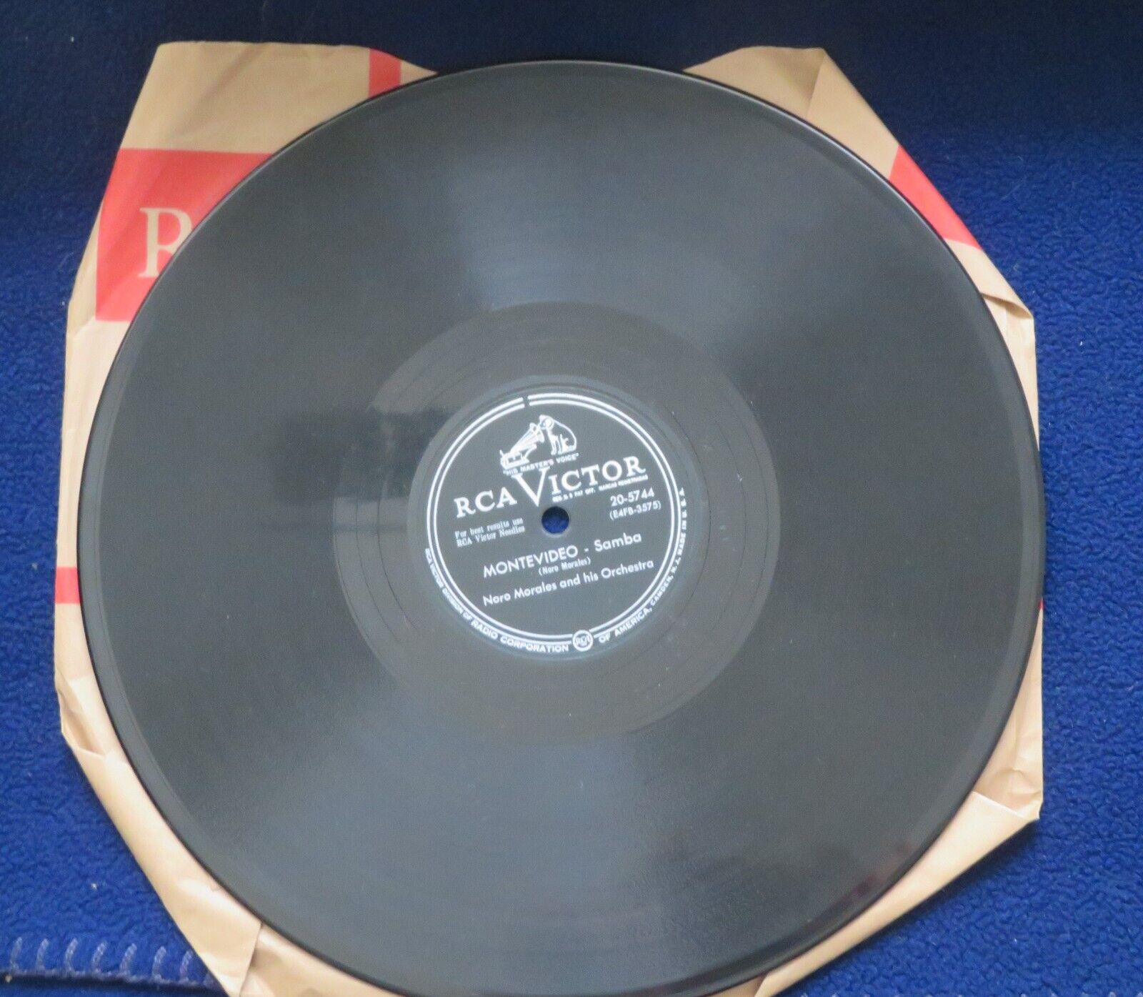 Vintage 78 rpm "Tropical (Bolero Mambo)/Montevideo (Samba)", Used