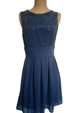 Esley Anthropologie / Lace Front Sleeveless Lined Cocktail Dress NWT / Size s