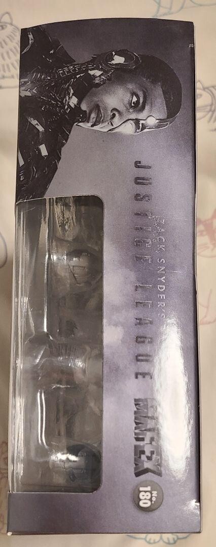 Medicom Toy Mafex No.180 Cyborg Zack Snyder's Justice League