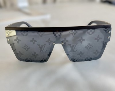 Louis Vuitton LV Waimea L Sunglasses Black Monogram Lens Hip Hop Shades Unisex