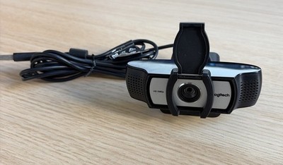 Logitech Webcam C930e 1920x1080 Full HD USB mit Privatsphäre Abdeckung