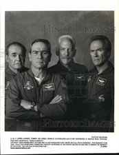 2000 Press Photo Actors in Warner Bros' high tech adventure "Space Cowboys"