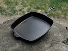 Vintage Unmarked Wagner Square Skillet