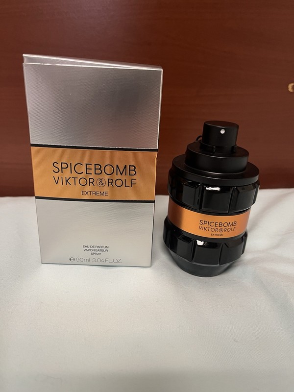 Viktor & Rolf Spicebomb Extreme EDP Spray Men, 3 oz