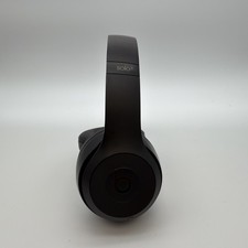 Beats by Dr. Dre Solo 3.0 Wireless Bluetooth On-Ear headphones Black B1 