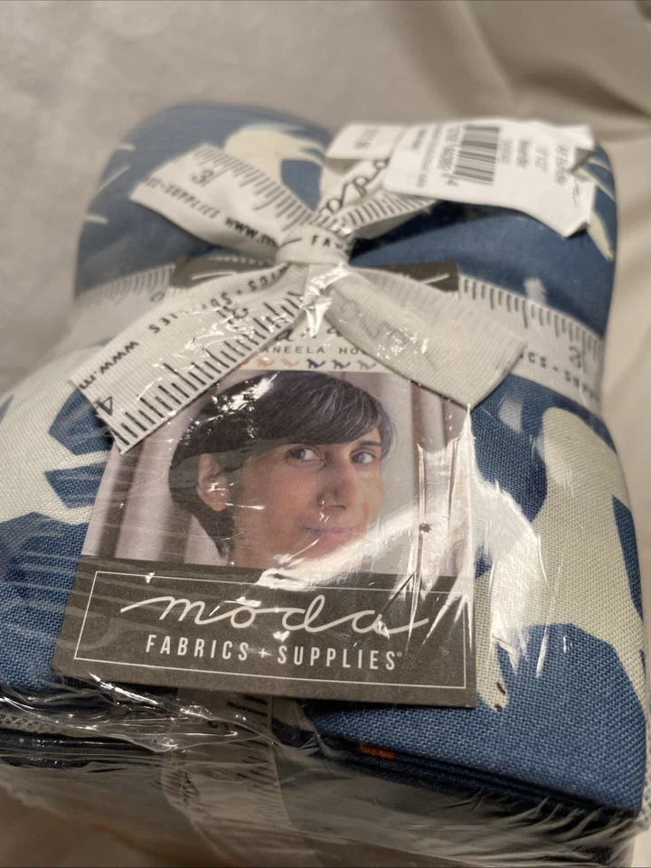 MODA Fabrics Meander 34 Fat Quarter Bundle NEW - Image 2 of 3