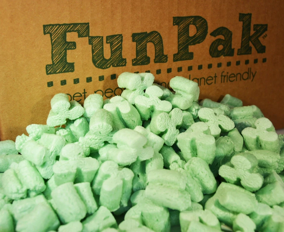 Packing Peanuts Green Shamrocks 1.5 Cu Ft Compostable Biodegradable - Image 4 of 4