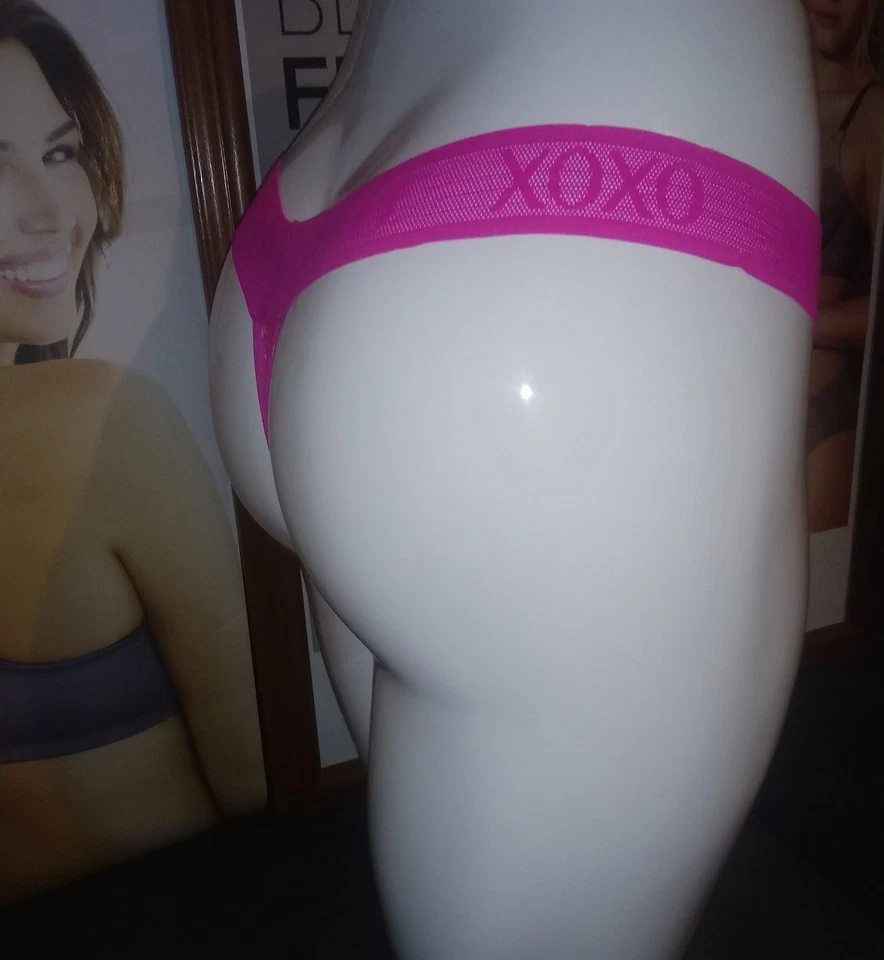 Tanga Xoxo. Bonito nuevo Foto 3 de 4