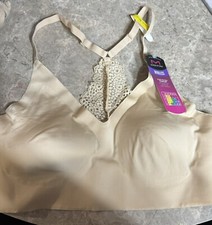 VINTAGE MAIDENFORM WIRELESS BRA 34-C-D. 36 B- C. BEIGE