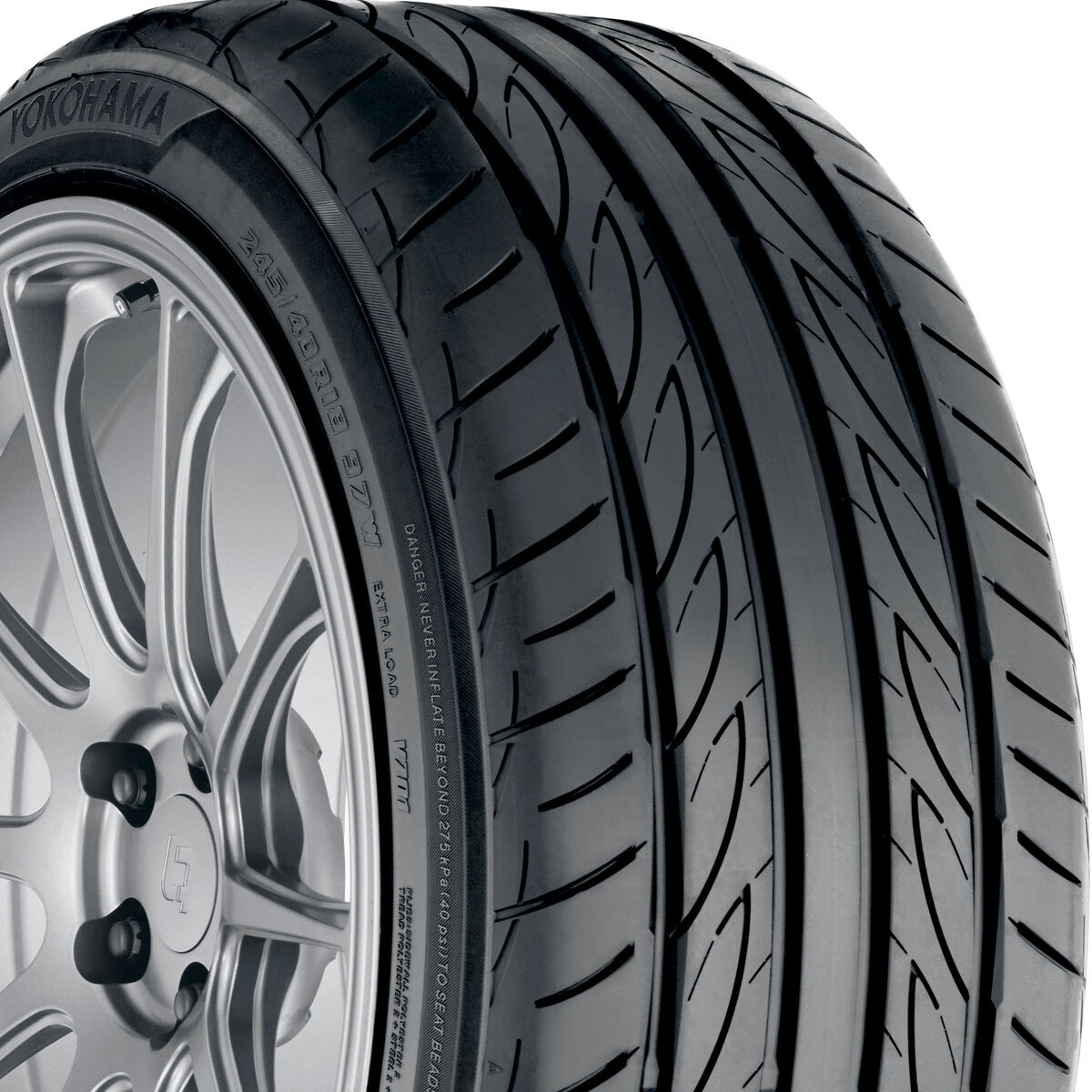4 New Yokohama Advan Fleva V701 - 225/35r18 Tires 2253518 4 New Yokohama Advan Fleva V701 - 225/35r18 Tires 2253518