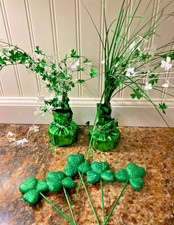 Saint Patrick  s Day Decorations 5 Glitter Shamrock Picks and 2 Weighted Sprays